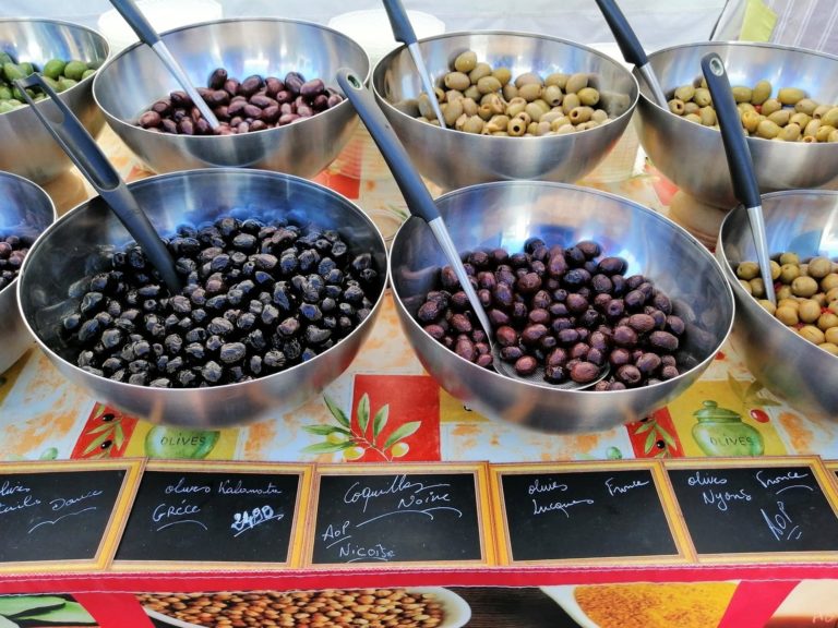 Market Day in Brittany – Tales from Brittany
