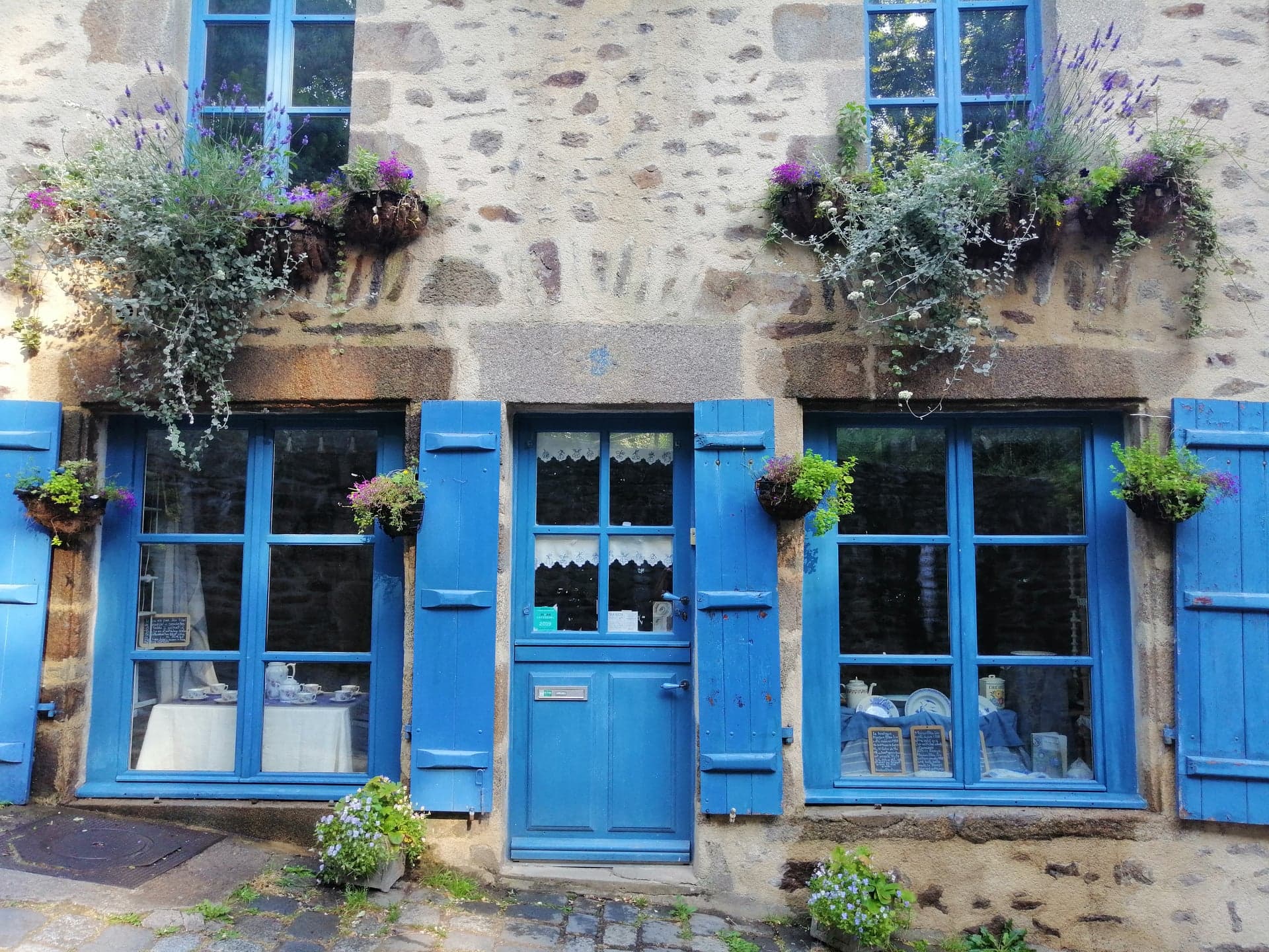 spend-a-day-with-me-in-dinan-brittany-tales-from-brittany